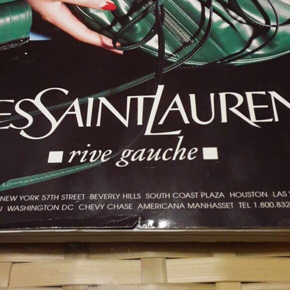 Harper's Bazaar October 2003 Featuring Catherine Zeta Jones - Picture 4 of 12